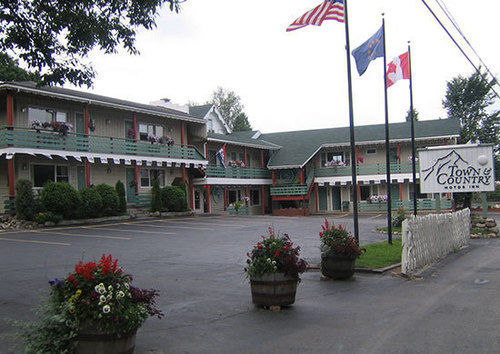Town & Country Motor Inn Lake Placid Eksteriør billede