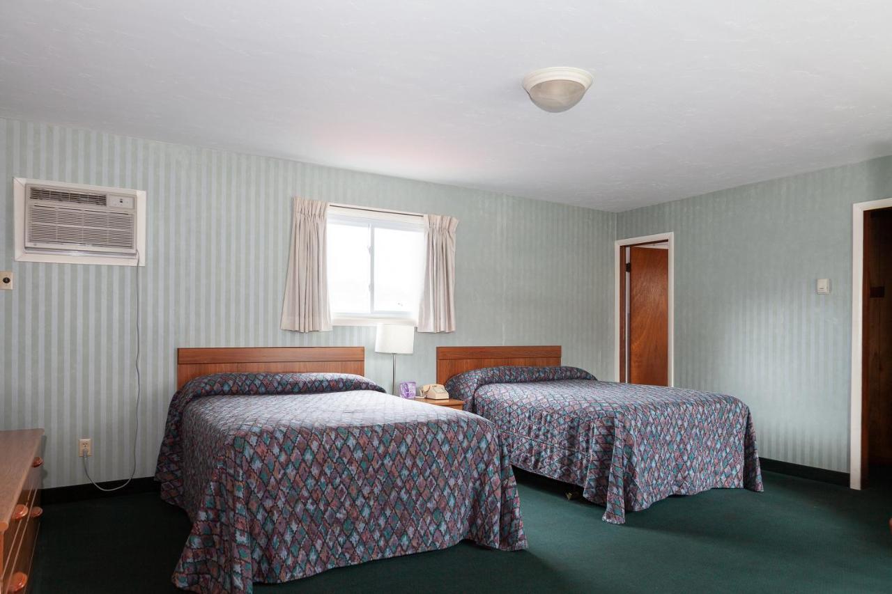 Town & Country Motor Inn Lake Placid Eksteriør billede